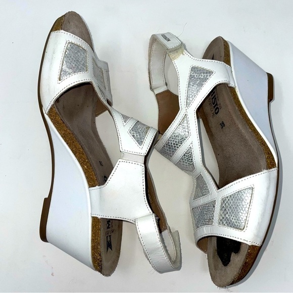 Mephisto White Leather Slingback Sandals – Size 38 (US 7.5–8) - Picture 5 of 11